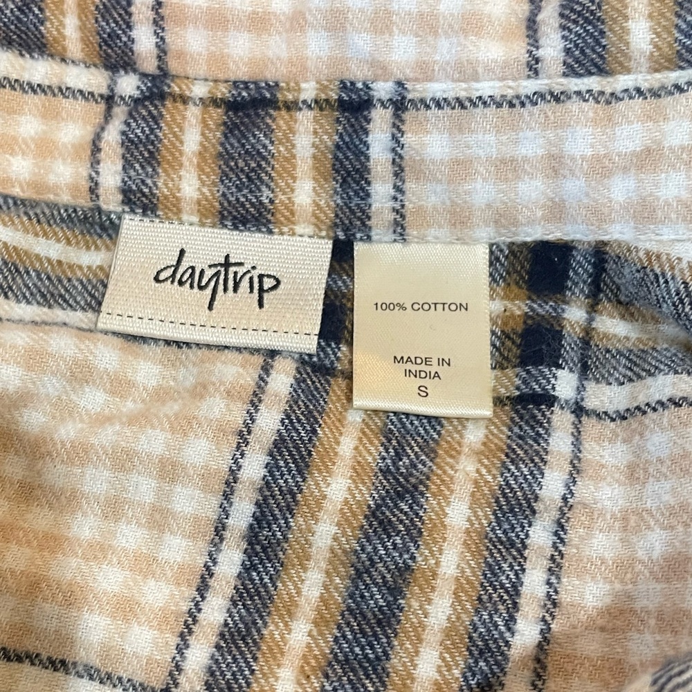 The Buckle Daytrip Lace Up‎ Plaid Flannel Pullover Tunic Long Sleeve 100% Cotton - Picture 5 of 5